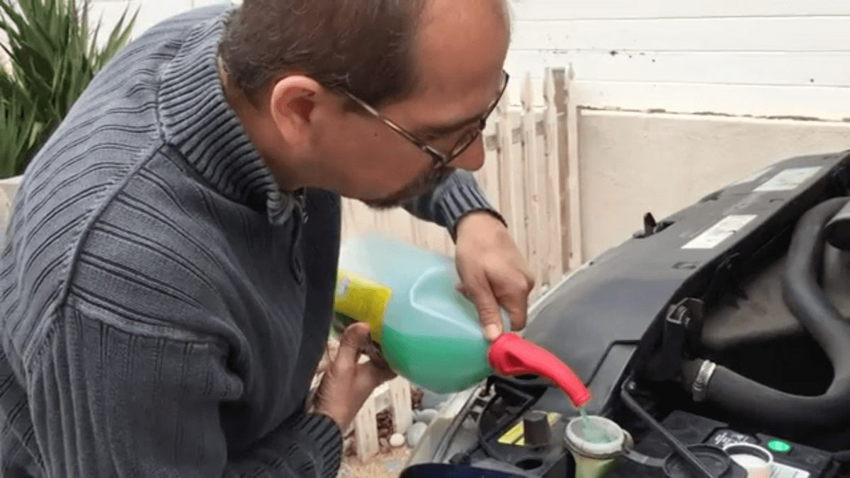 The Best SpillFree Funnel For Windshield Wiper Fluid The No Spill Spout